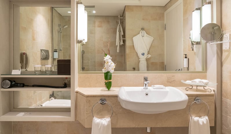 Sea view room with Balcony - Bathroom